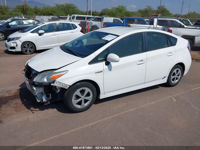 Toyota Prius Five/four/three/two 2014 JTDKN3DU2E1813298 Image 2