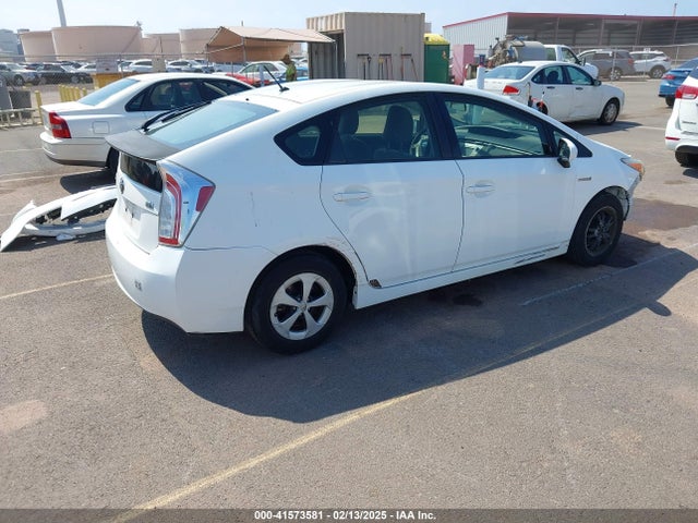 Toyota Prius Five/four/three/two 2014 JTDKN3DU2E1813298 Image 4