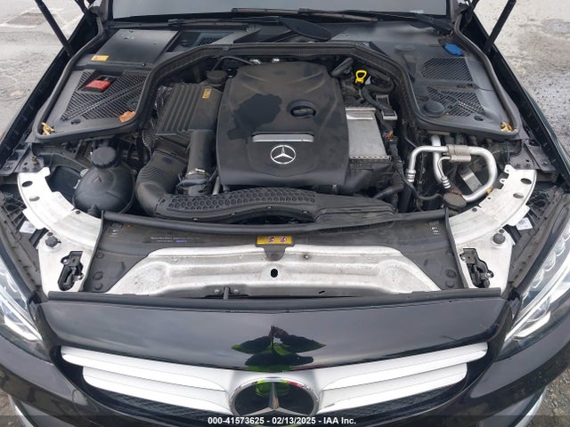 55SWF4KB0FU061257 Mercedes-Benz C 300 4matic/luxury 4matic/sport 4matic