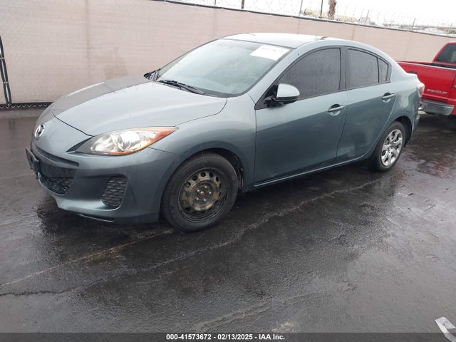 Продажа на аукционе авто 2013 Mazda Mazda3 I Sv, vin: JM1BL1TG9D1765173, номер лота: 41573672