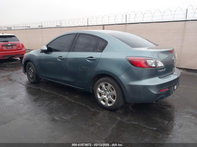 Продажа на аукционе авто 2013 Mazda Mazda3 I Sv, vin: JM1BL1TG9D1765173, номер лота: 41573672