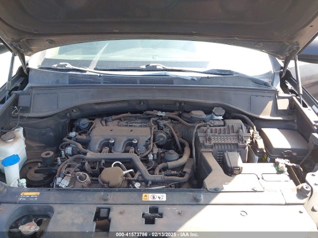 KM8SM4HF3HU170611 Hyundai Santa Fe Se