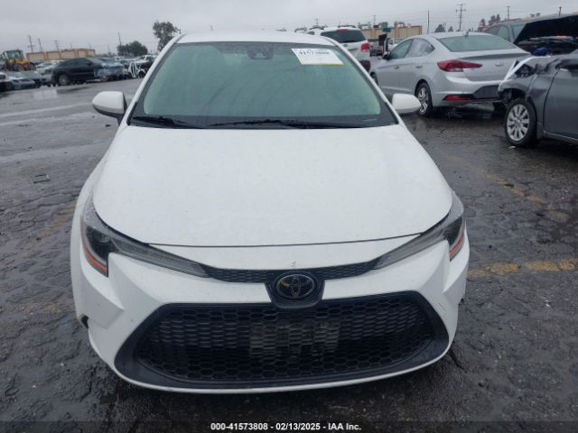 JTDEPMAE9MJ117398 Toyota COROLLA LE