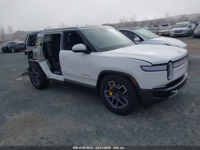 2023 RIVIAN R1S 7PDSGABA8PN017893