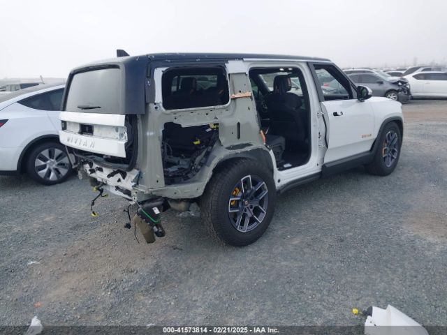2023 RIVIAN R1S 7PDSGABA8PN017893 Photo 3