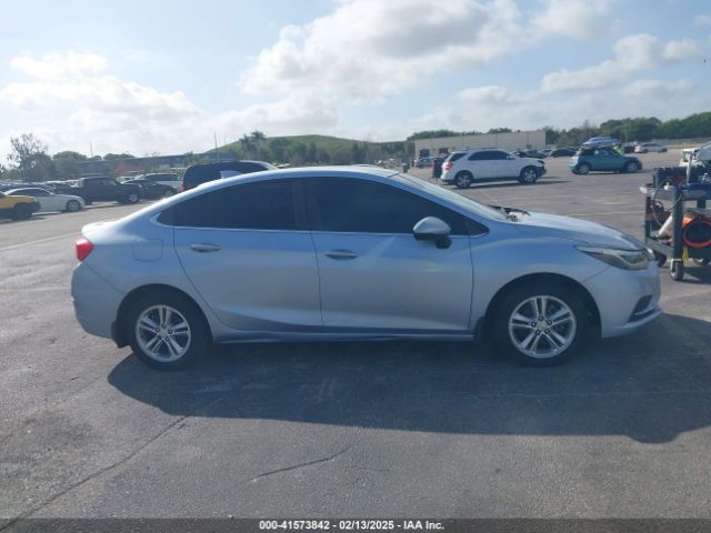 1G1BE5SM6H7172827 Chevrolet Cruze Lt Auto