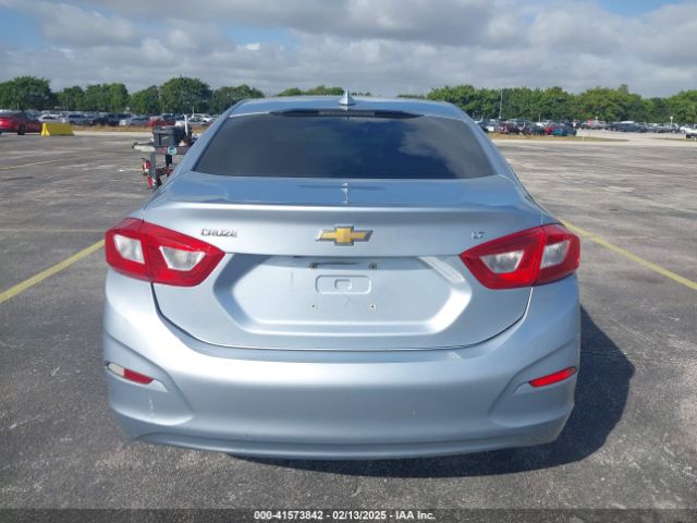 1G1BE5SM6H7172827 Chevrolet Cruze Lt Auto
