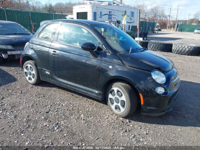 2015 FIAT 500E 3C3CFFGE6FT555471 Photo 0