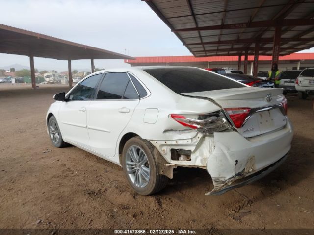 4T1BF1FK3GU587699 Toyota CAMRY SE