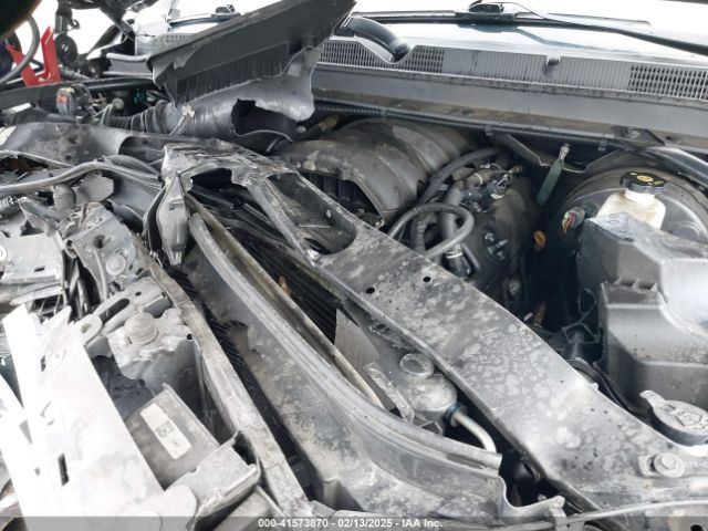 1GKS2GKC0KR247038 GMC Yukon Xl Slt