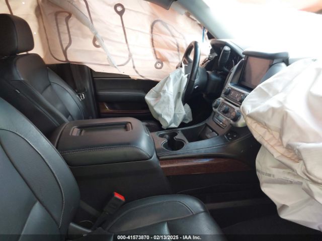 1GKS2GKC0KR247038 GMC Yukon Xl Slt