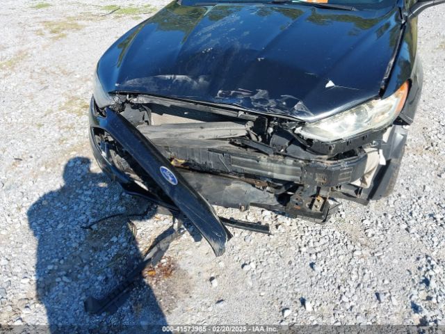 3FA6P0LU7JR138906 Ford Fusion Hybrid Se