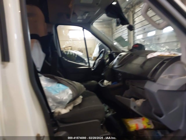 2016 FORD TRANSIT-250 1FTYR2CM8GKA60609 Photo 4