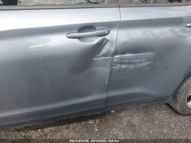 KM8K12AA5MU662188 Hyundai Kona Se