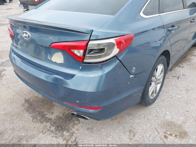 Hyundai SONATA SE 2016 5NPE24AF8GH271394 Image 17