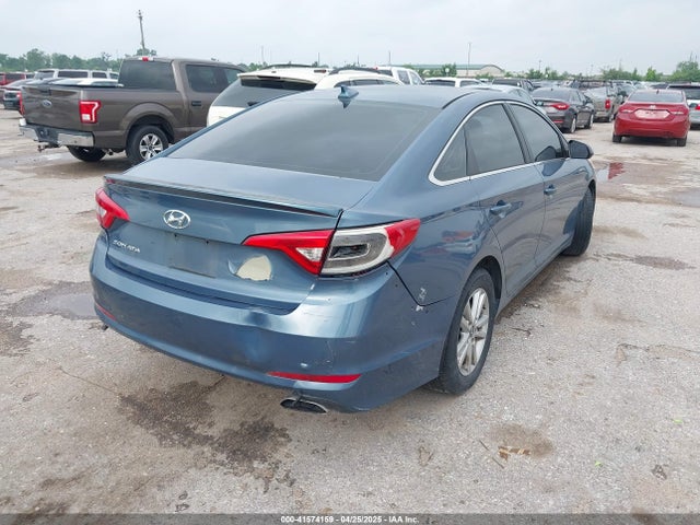 Hyundai SONATA SE 2016 5NPE24AF8GH271394 Image 4