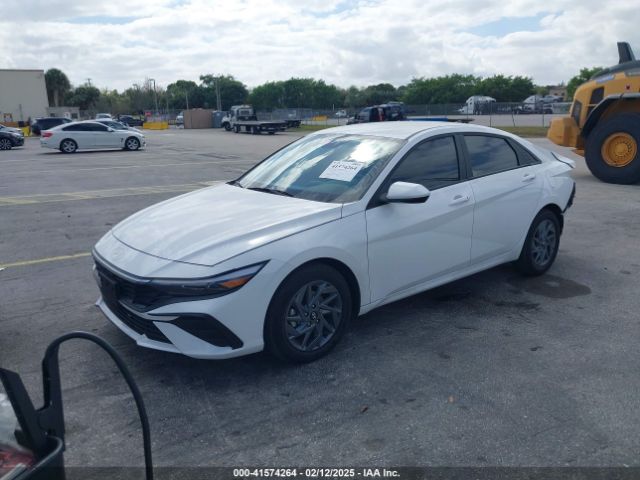 KMHLM4DJ4RU118310 Hyundai Elantra Hybrid Blue