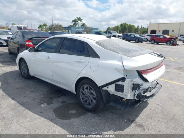 KMHLM4DJ4RU118310 Hyundai Elantra Hybrid Blue