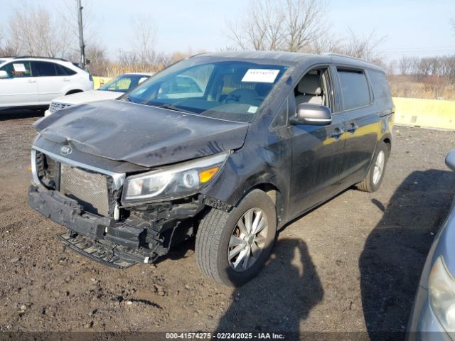KNDMB5C19G6163914 KIA SEDONA LX