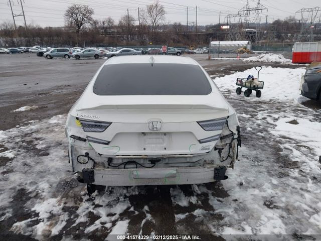 1HGCV2F96JA002168 Honda Accord Touring 2.0t
