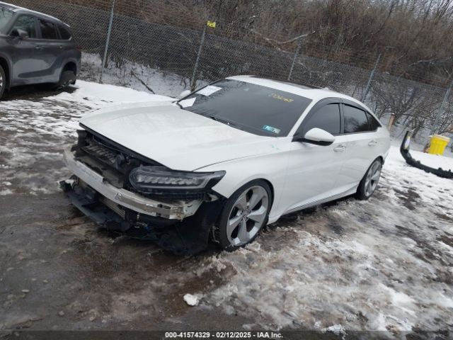 1HGCV2F96JA002168 Honda Accord Touring 2.0t