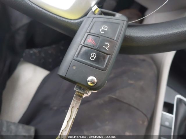 3VWN57BU8LM064883 Volkswagen Jetta