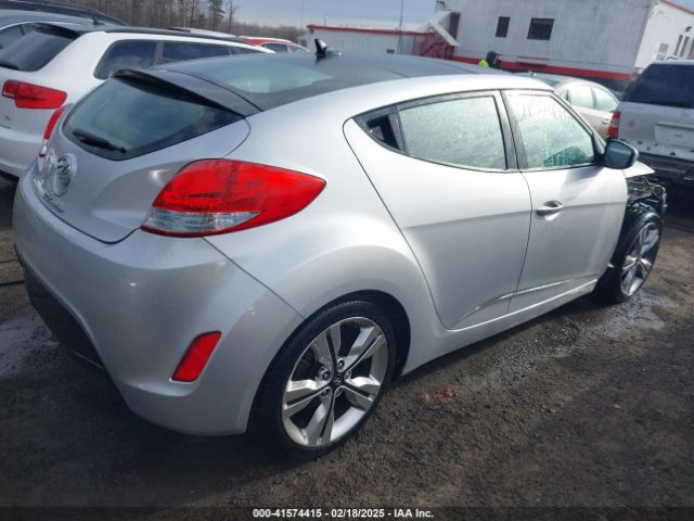 KMHTC6AD2HU324740 Hyundai Veloster Value Edition