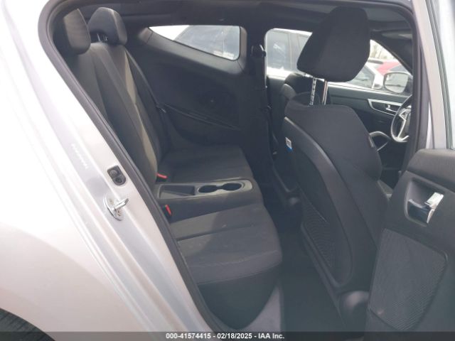 KMHTC6AD2HU324740 Hyundai Veloster Value Edition