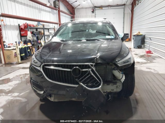 5GAEVBKW8JJ183603 Buick Enclave Premium