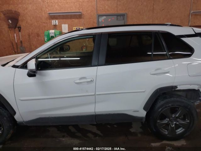4T3MWRFV8RU133105 Toyota Rav4 Hybrid Le