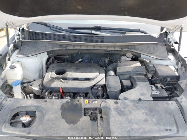 5XYPG4A36HG239200 KIA Sorento 2.4l Lx
