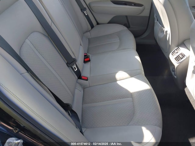 KIA OPTIMA EX 2017 5XXGU4L33HG171500 Image 8