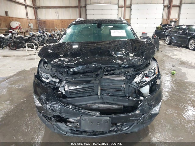 Chevrolet EQUINOX LT 2018 2GNAXSEV0J6126438 Image 12