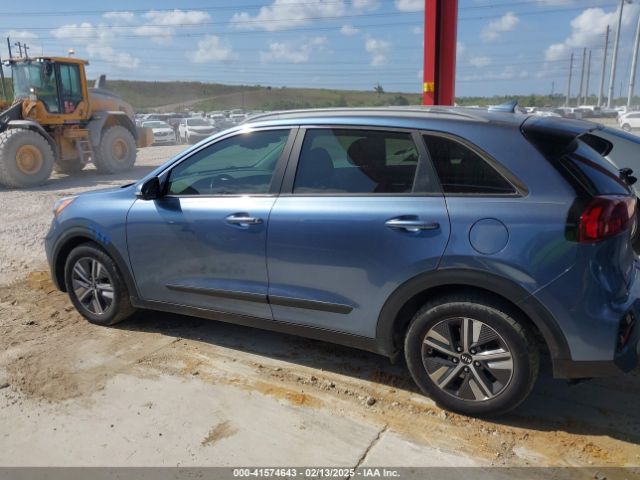 KNDCE3LCXM5481843 KIA Niro Ex Premium