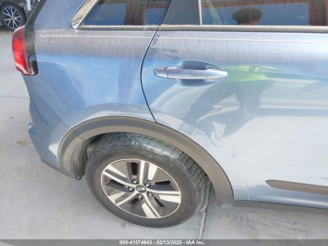 KNDCE3LCXM5481843 KIA Niro Ex Premium