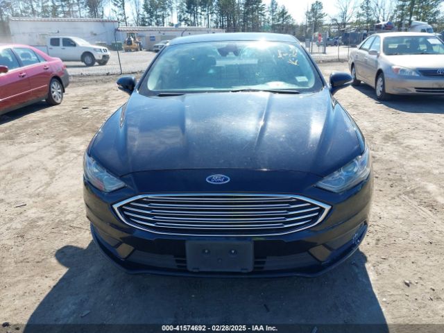 3FA6P0HD2JR208224 Ford FUSION SE