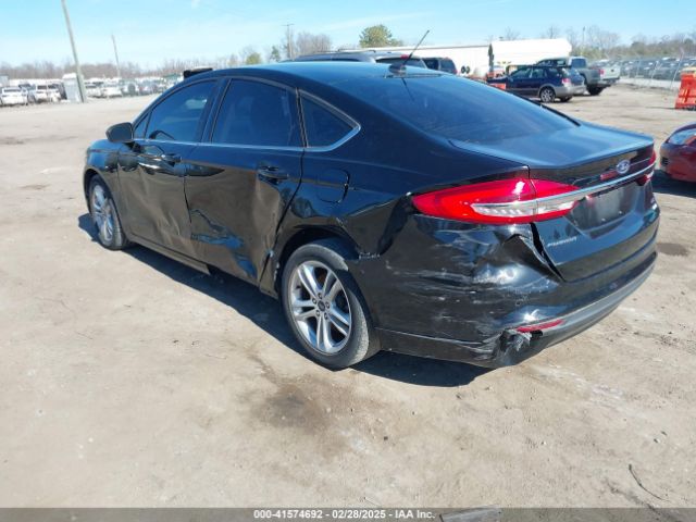 3FA6P0HD2JR208224 Ford FUSION SE