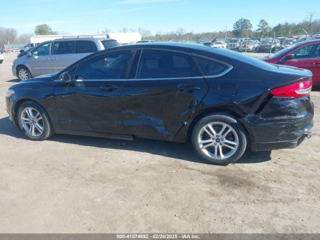 3FA6P0HD2JR208224 Ford FUSION SE