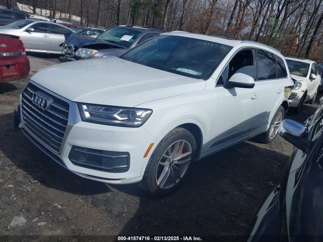 2018 AUDI Q7 WA1LHAF71JD045694 Photo 1