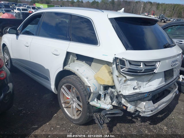 2018 AUDI Q7 WA1LHAF71JD045694 Photo 2