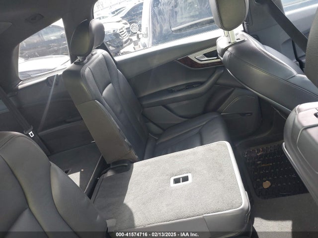 2018 AUDI Q7 WA1LHAF71JD045694 Photo 7