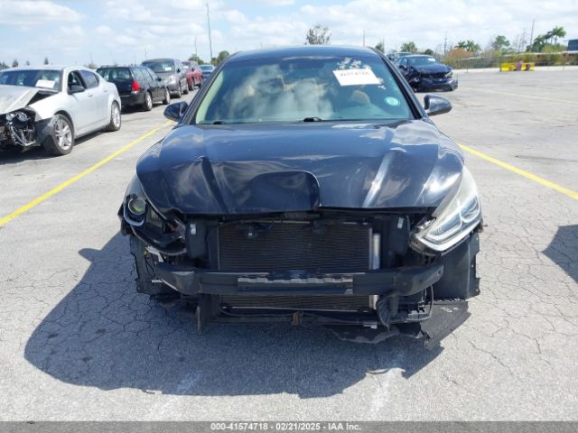 5NPE24AF9KH738296 Hyundai SONATA SE