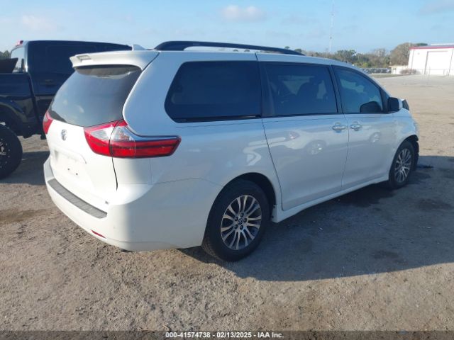 5TDYZ3DC8LS026250 Toyota SIENNA XLE