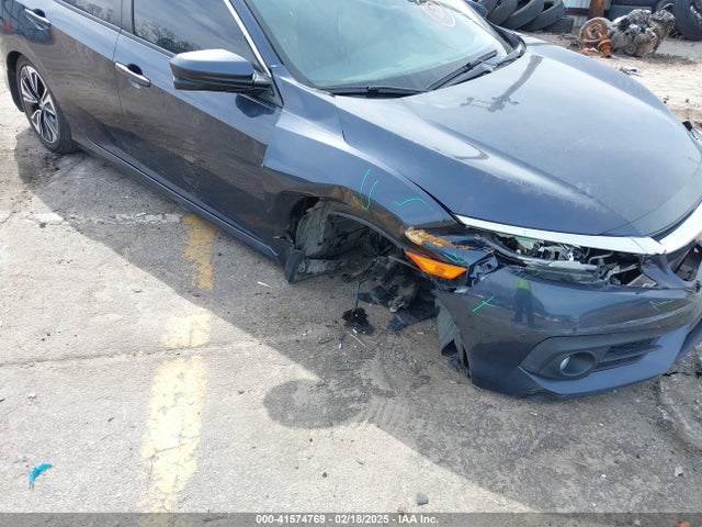 Honda Civic Ex-t 2016 19XFC1F3XGE020086 Image 17