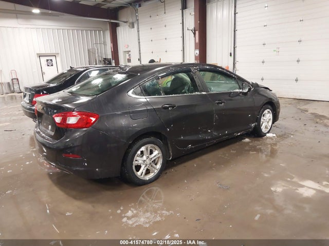 1G1BE5SM3H7243059 Chevrolet Cruze Lt Auto