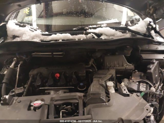 3CZRU6H35JM704037 Honda HR-V LX