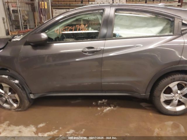 3CZRU6H35JM704037 Honda HR-V LX