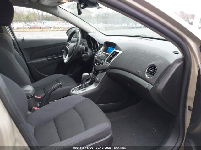 1G1PC5SBXE7361745 Chevrolet Cruze 1lt Auto