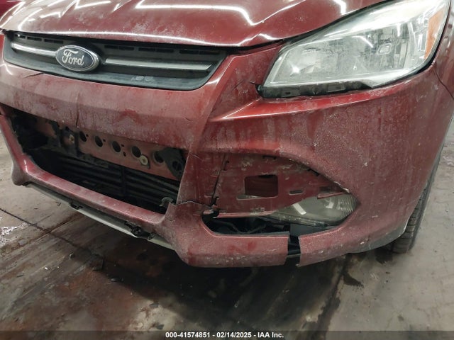 1FMCU9GXXEUD96930 Ford ESCAPE SE
