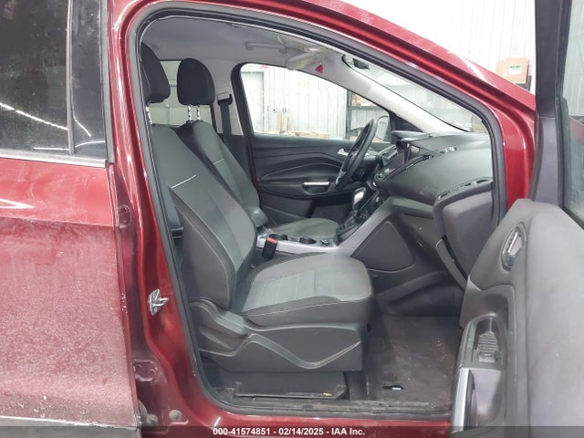 1FMCU9GXXEUD96930 Ford ESCAPE SE